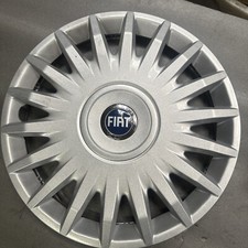 Fiat Stilo Wheel Trim / Hub