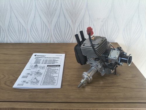 Plane zenoah g260pu - rc, 26cc