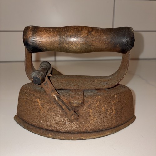 Antique cast iron sad - iron,