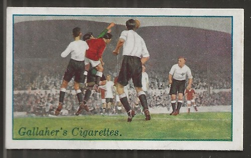 Gallaher footballers action - gallaher-footballers,