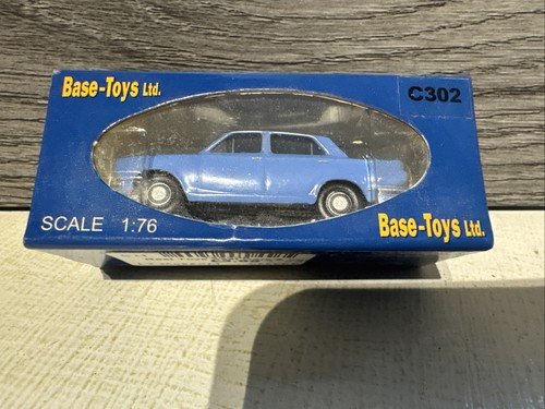 Base toys c302 - base,