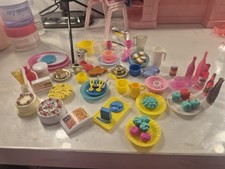 Mixed Modern And Vintage Sindy And Barbie Sized Kitchen And Food Items