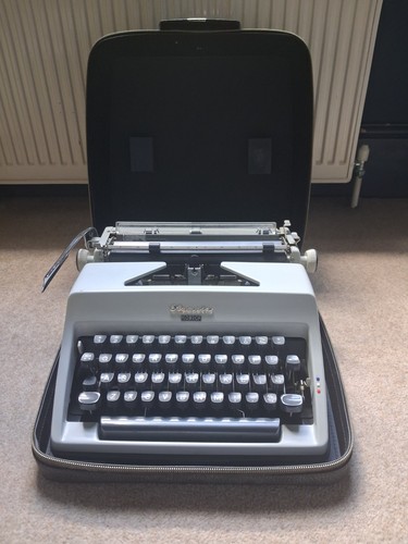 Vintage olympia monica - vintage,