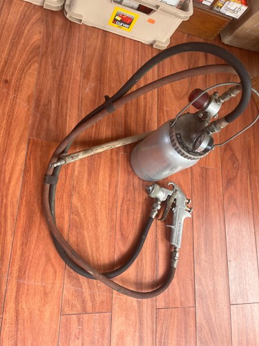 Devilbiss spray gun type - gun,