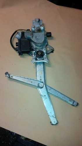 Window regulator motor front - window,