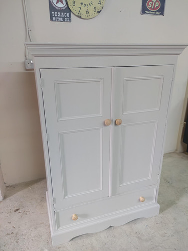 Linen cupboard painted a - painted,