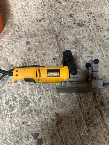 Dewalt dw682 biscuit - dewalt, dw682-gb