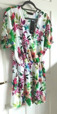 F&F FLORAL SHORTS PLAYSUIT -