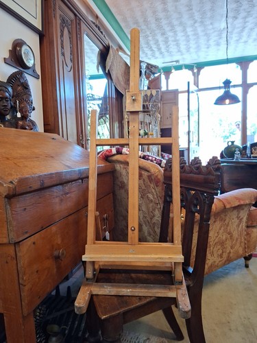 Vintagw wooden easel picture - vintagw,