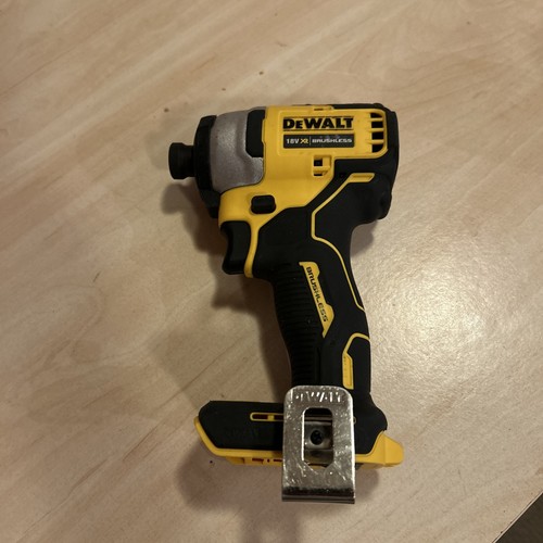Dewalt dcf809 18v brushless - 18v,