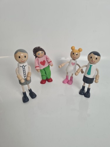Vintage wooden family - wooden,
