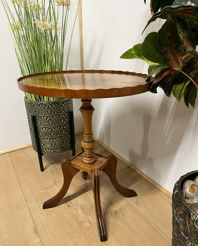 Yew wood oval - yew, with