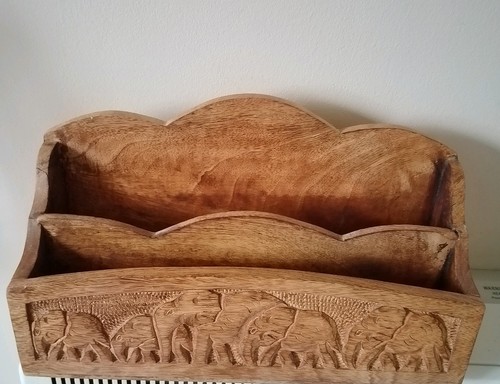 Mapel wood letter rack - wood,