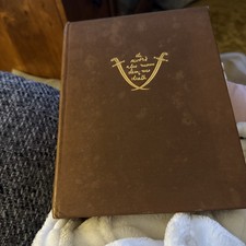 SEVEN PILLARS OF WISDOM by T.E.Lawrence 1935 First Trade Edition. First Printing