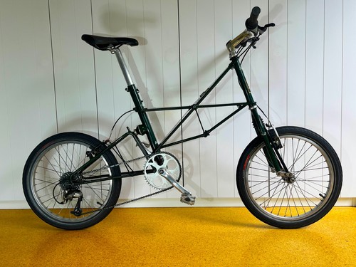 Moulton apb land rover - moulton,