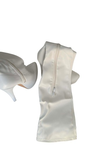 White over the knee - the,