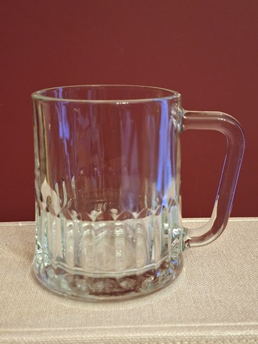 Vintage tudor dema half pint - vintage,
