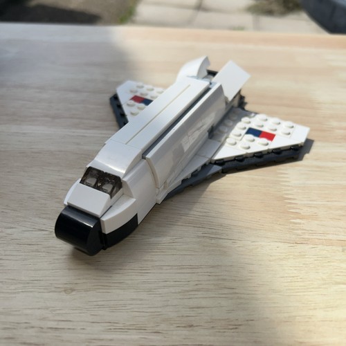 Lego space shuttle 31134 - space,
