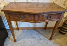 Vintage 1970s Repro Georgian Yew 2 Drawer Sepentine Console Table. VGC. Del Poss