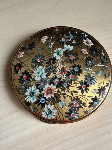 Vintage gold tone floral - gold-tone,