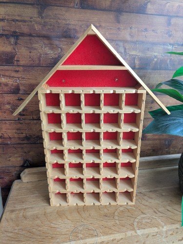 Wood thimble display case
