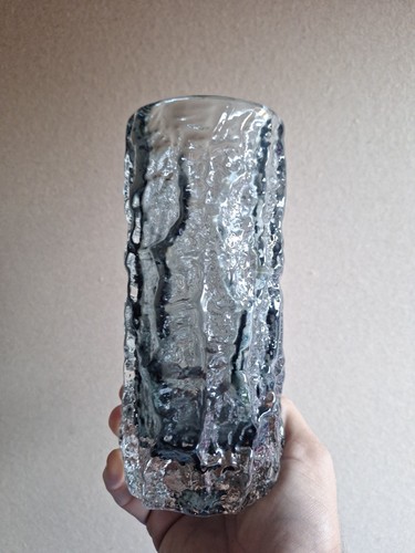 Whitefriars inch bark vase - 7.5,