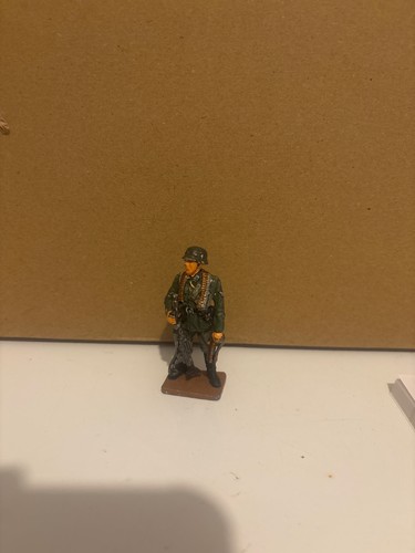 Del prado lead soldier - lead,