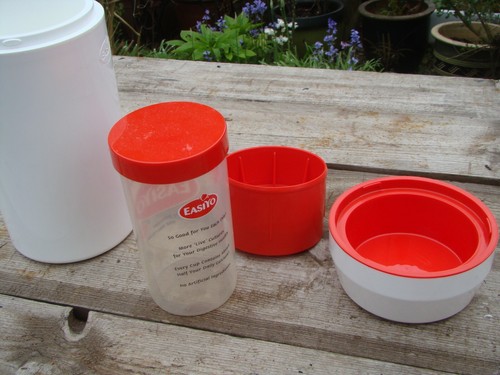 Easiyo yoghurt maker 1kg - yoghurt,