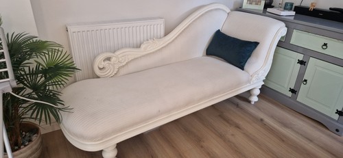 Chaise longue cream - chaise, coloured