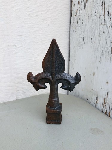 Cast iron finial fleur - finial,