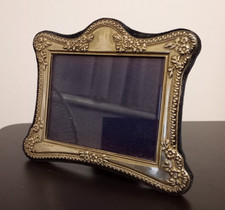 2001 - Solid Silver Photo Frame/ Velvet Back - London 2001