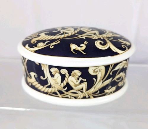 Wedgwood cornucopia - wedgwood,
