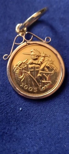 2005 half sovereign - sovereign, housed