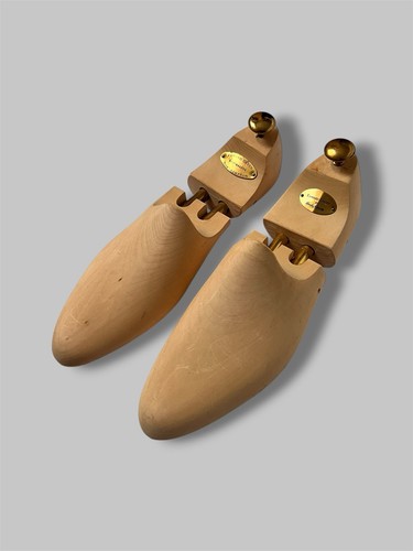 Edward green bootmakers wooden - green,