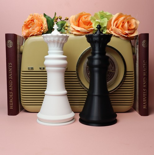 Single large king chess - large,