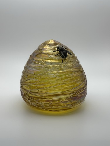 Very rare john ditchfield bee - rare,