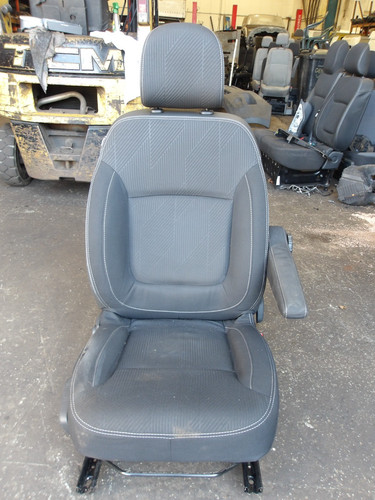 Renault trafic drivers seat - trafic,