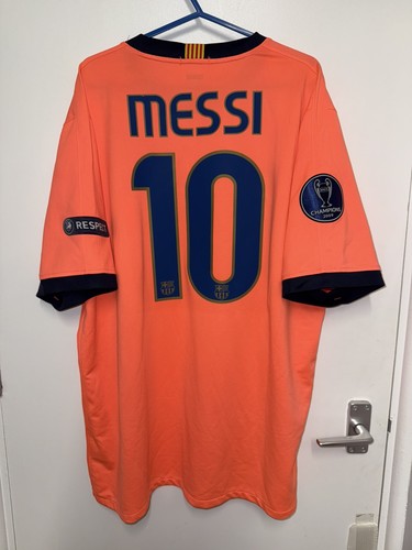 Barcelona football shirt home - football,
