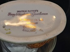 Beswick Beatrix Potter's Foxy Whispered  Gentlemen  BP-2 Gold Oval