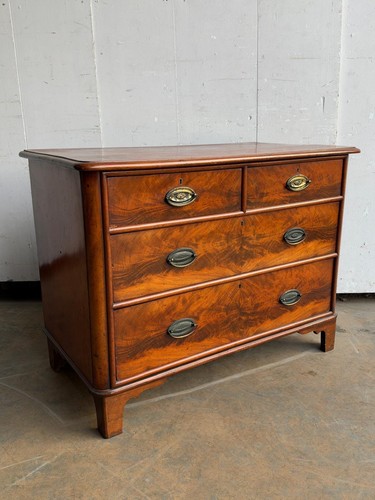 Victorian mahogany chest - , of