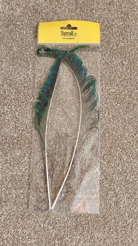 Turrall fly tying peacock - fly,