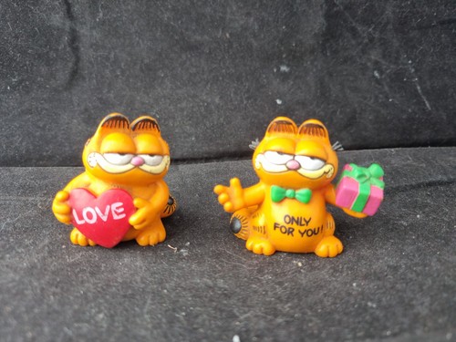 Vintage bully garfield figure - bully,