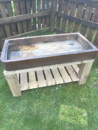 Vintage shallow butler - butler's, sink