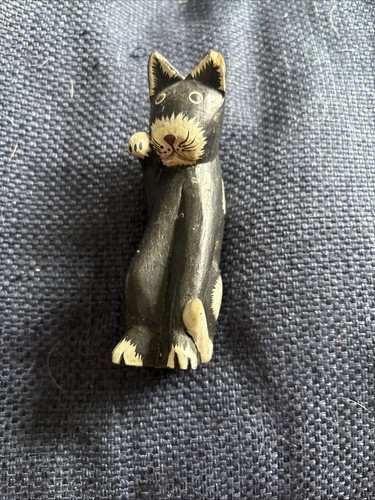 Vintage handcrafted wooden cat - handcrafted,