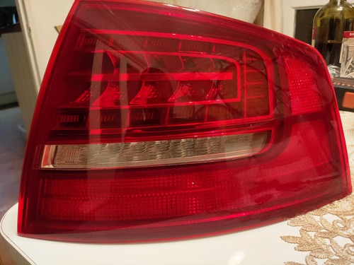 Audi o s outer - a8,