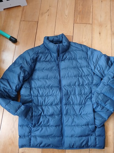 Uniqlo men light weight - men's,