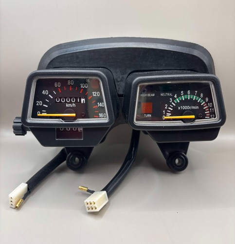 Yamaha dt125 xt speedo - yamaha,