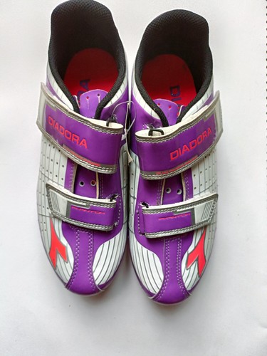 Diadora road cycling shoes