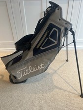 Titleist Players 4 Golf Stand