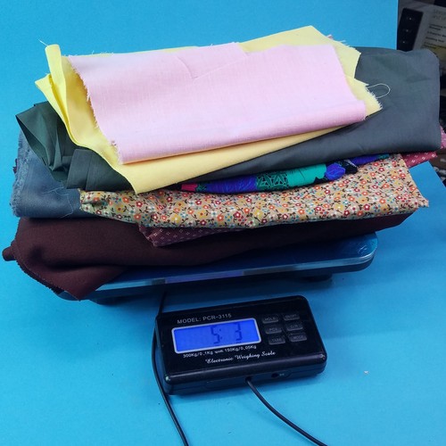 Fabric remnant lot repro - fabric, true